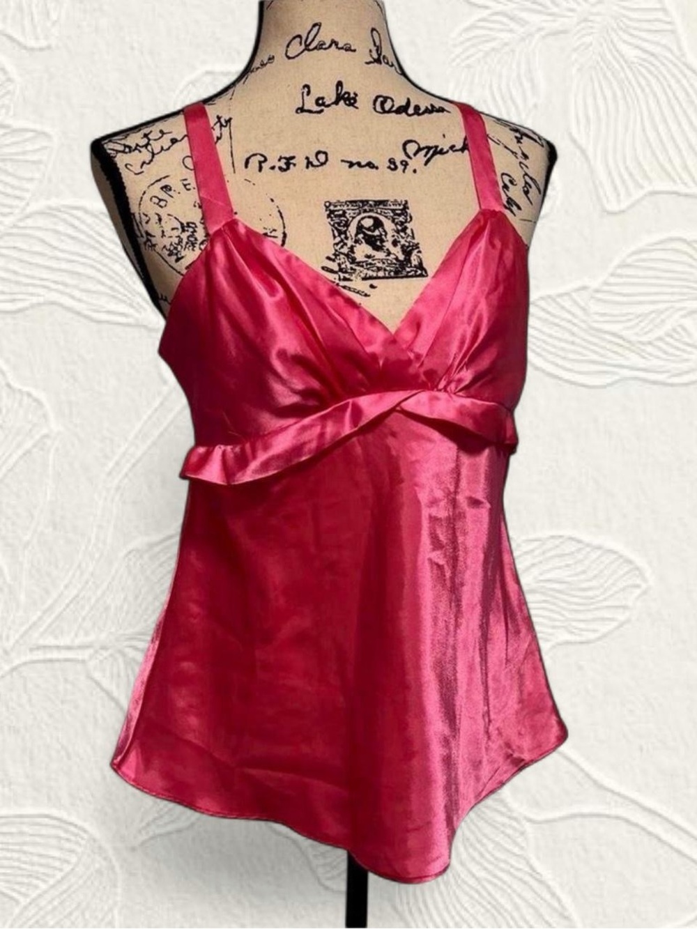 Flora Women’s Hot Pink Satin Sleeveless Top Size 8 Appropriately